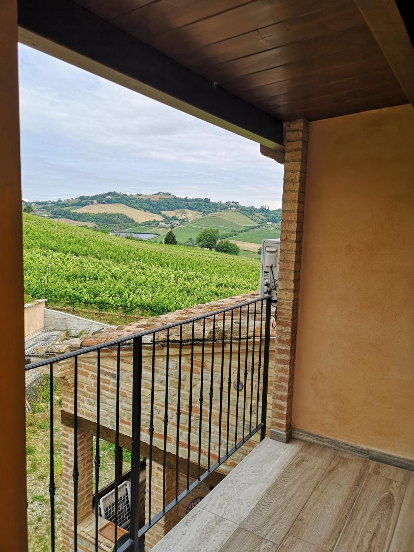 Agriturismo Vecchio Gelso Ortezzano Kültér fotó