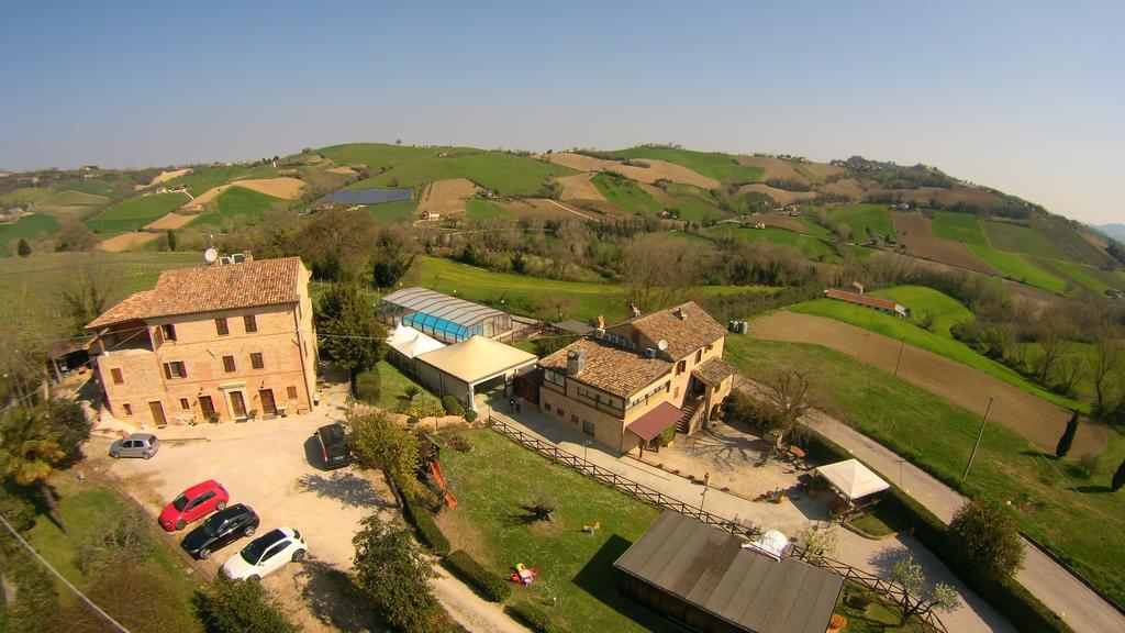 Agriturismo Vecchio Gelso Ortezzano Kültér fotó