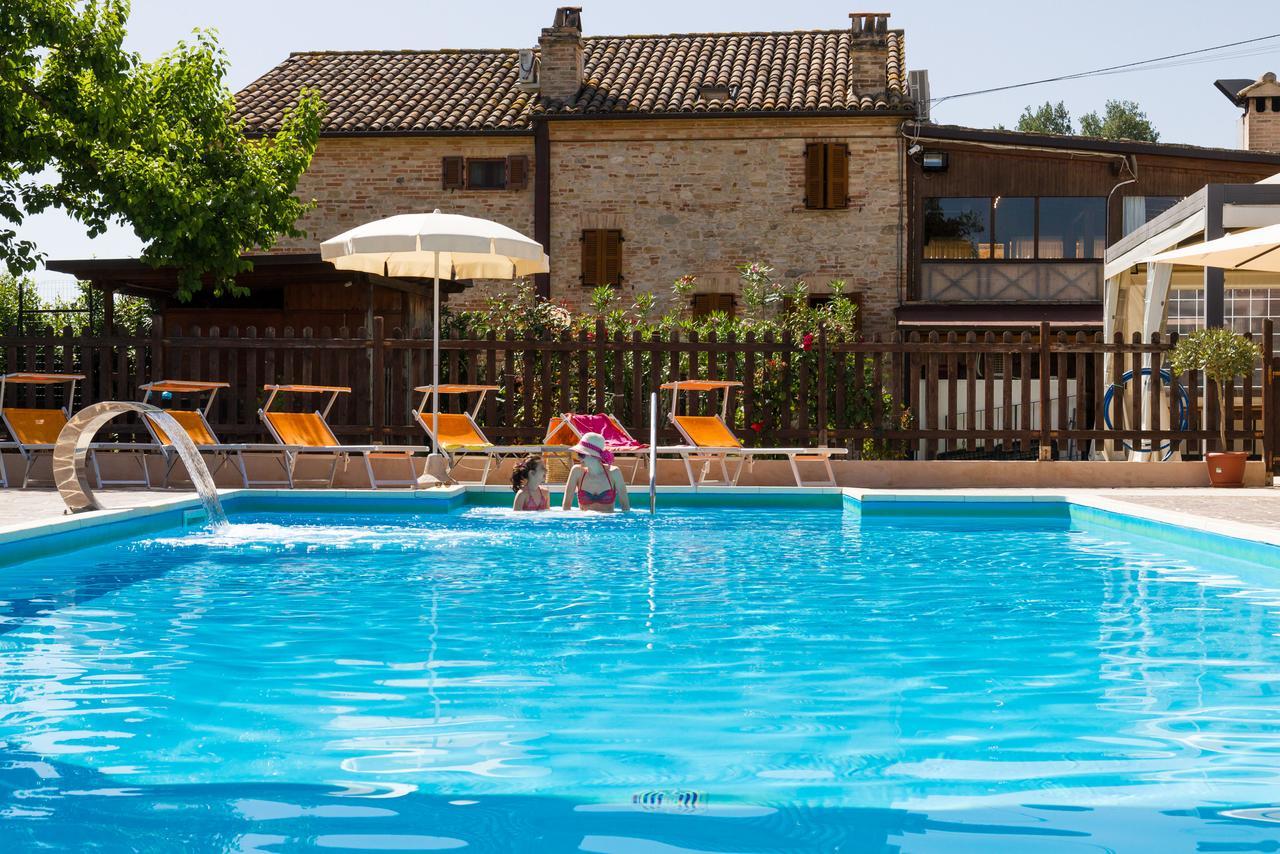 Agriturismo Vecchio Gelso Ortezzano Kültér fotó