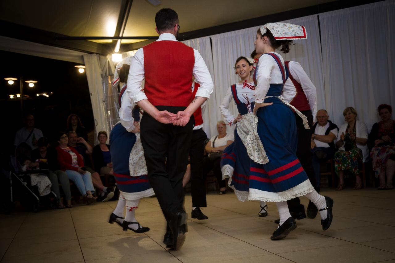Agriturismo Vecchio Gelso Ortezzano Kültér fotó